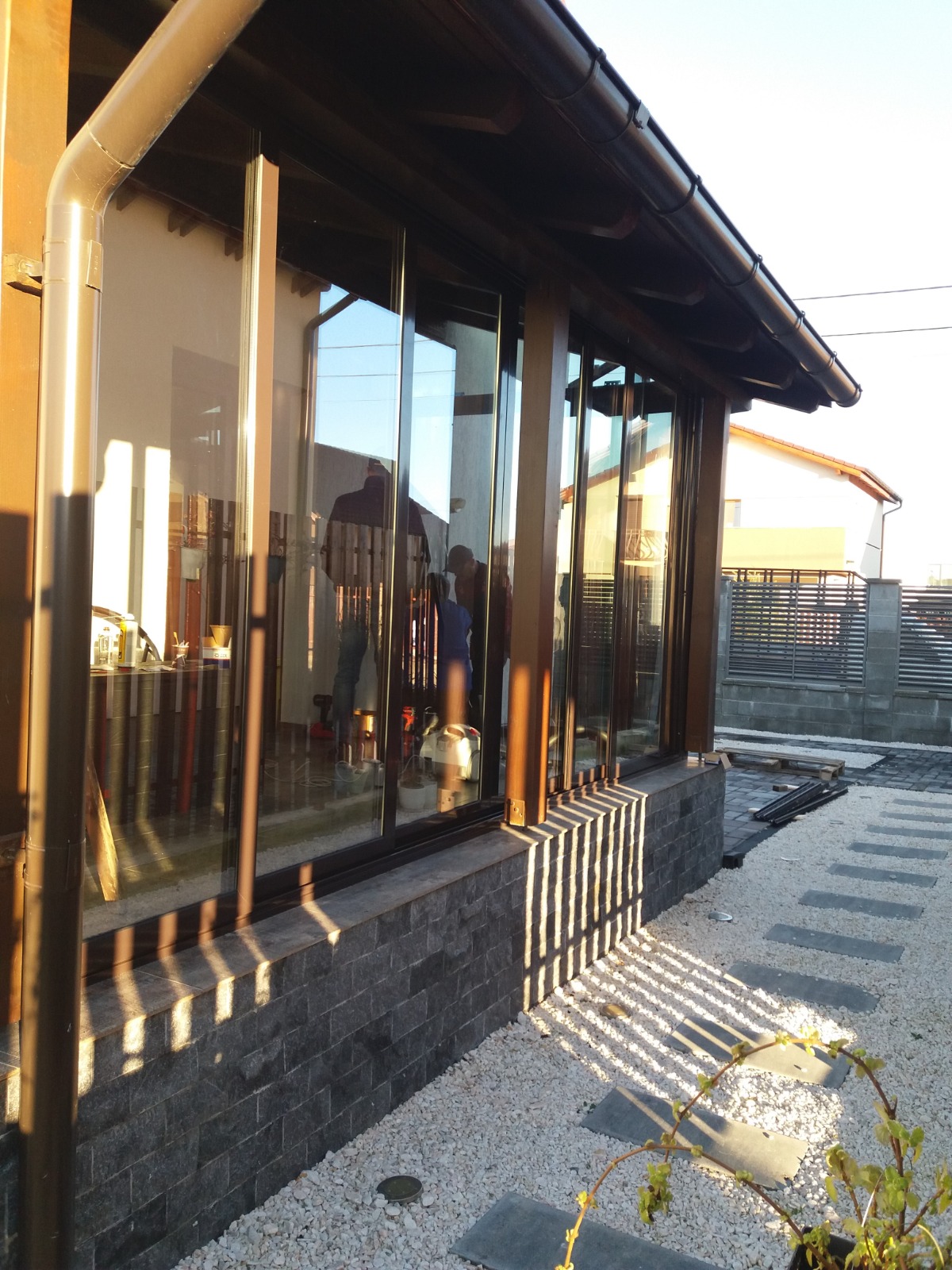 Inchideri Terase: Aluminiu Culisante pe 3 cai