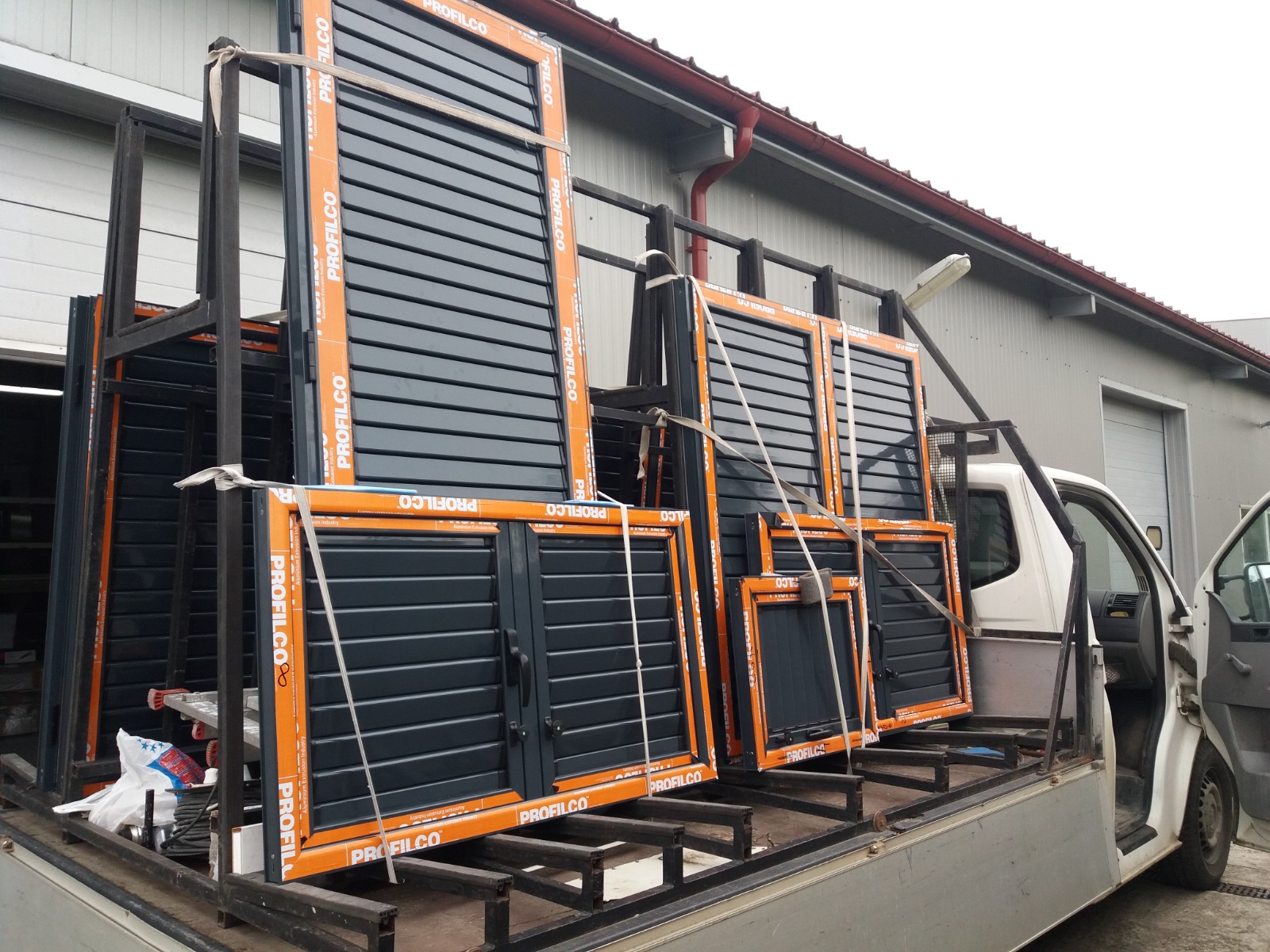 Montaj obloane din Aluminiu realizat de Balpop Instal