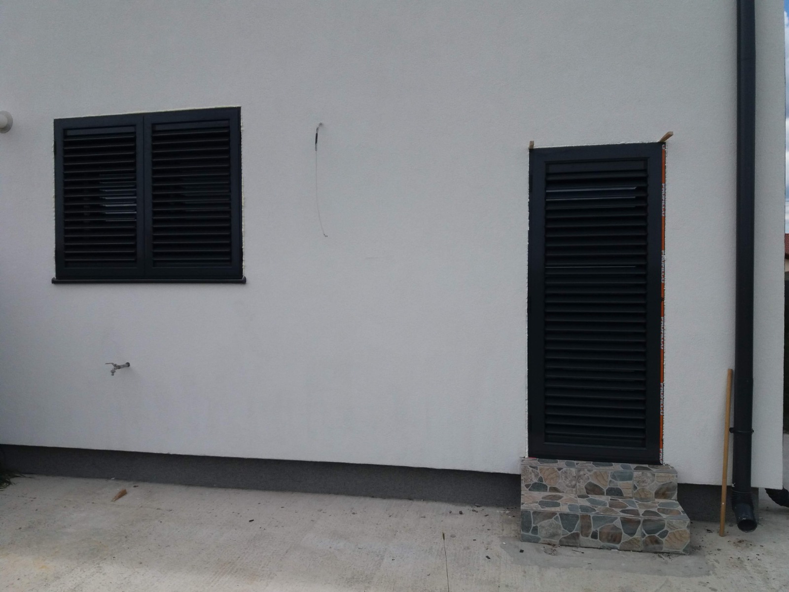 Montaj obloane din Aluminiu realizat de Balpop Instal